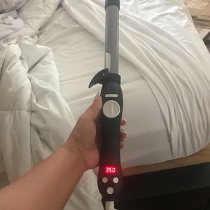 Beach waver s1 curling iron